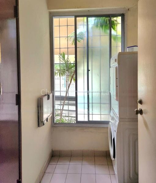 3 Bed Condo for Sale in  Parkshore - Image 5