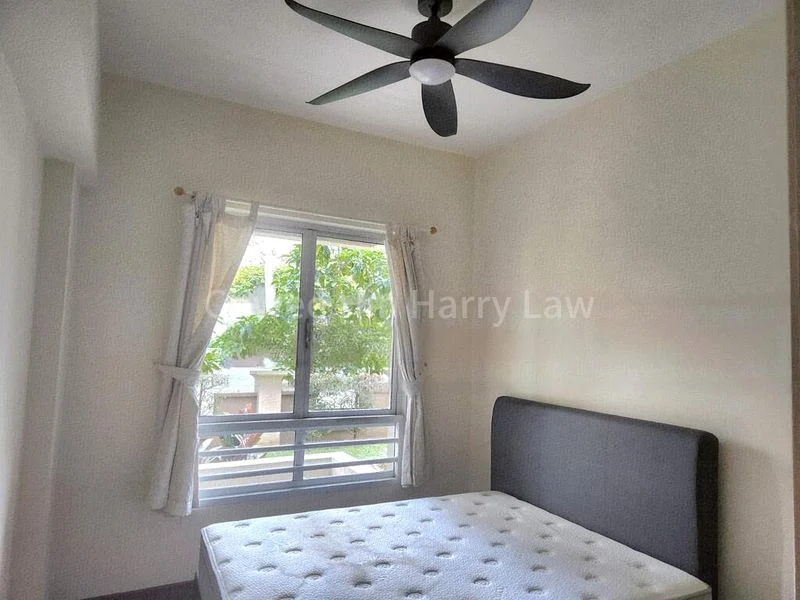 3 Bed Condo for Sale in  Parkshore - Image 1