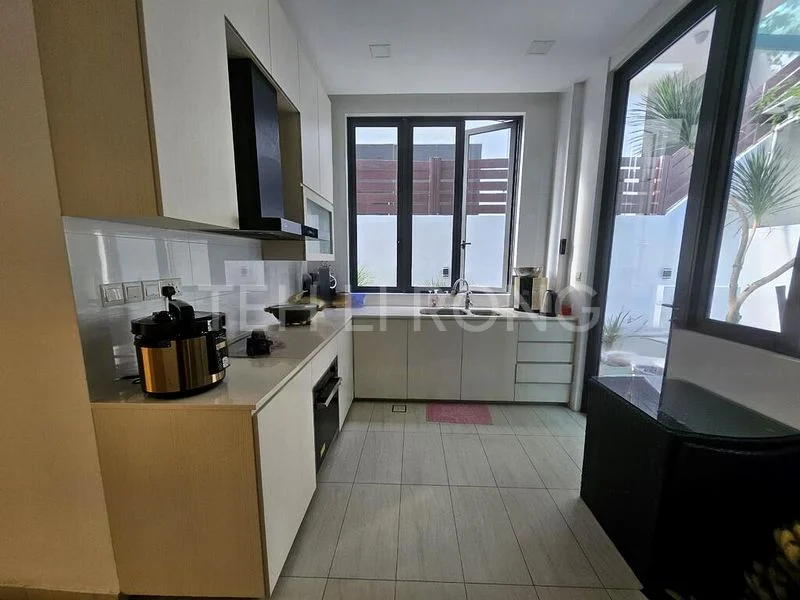 4 Bed Semi-Detached House (Landed) for Sale in  Sembawang Road - Image 9