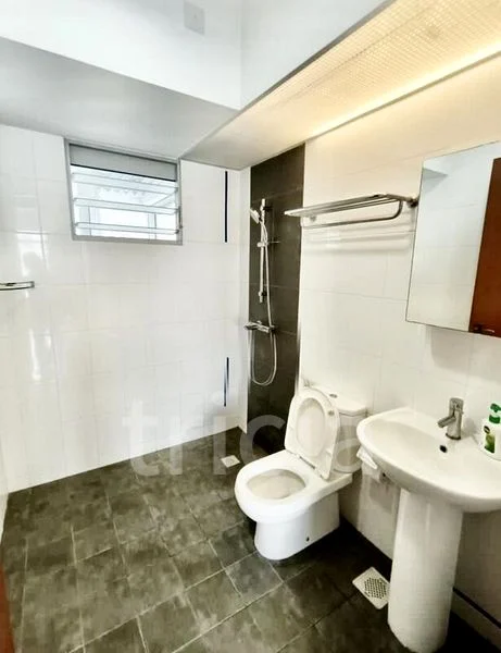 4 Room (4A) HDB for Rent in  622A Punggol Central - Image 4