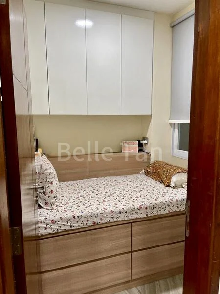 5 Bed Terraced House (Landed) for Sale in Chuan Garden - Image 5