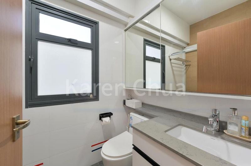 5 Room (5A) HDB for Sale in  445A Clementi Avenue 3 - Image 7