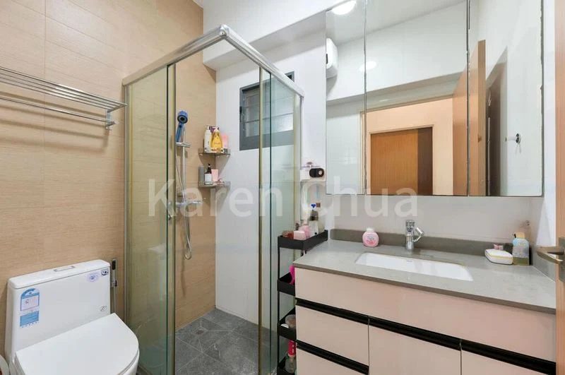 5 Room (5A) HDB for Sale in  445A Clementi Avenue 3 - Image 10