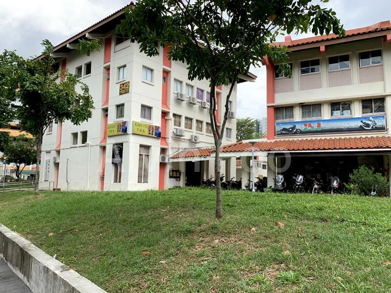 Shop / Shophouse for Rent: 342 Jurong East Street 31 - Image 2