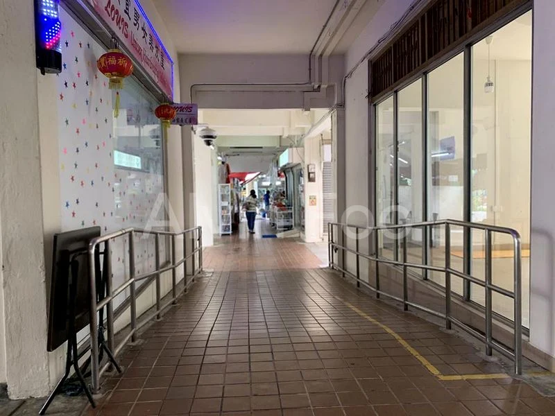 Shop / Shophouse for Rent: 342 Jurong East Street 31 - Image 1