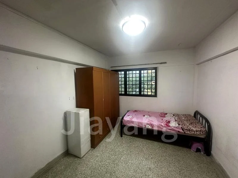 Common Room (HDB) for Rent in  209 Ang Mo Kio Avenue 3 - Image 6