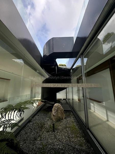 5 Bed Bungalow (Landed) for Rent in  Swiss Club Park - Image 1