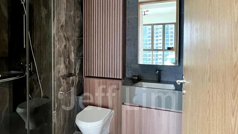 2 Bed Condo for Rent in Midwood - Image 7