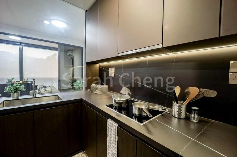 3 Bed Condo for Sale in  Hyll on Holland - Image 11