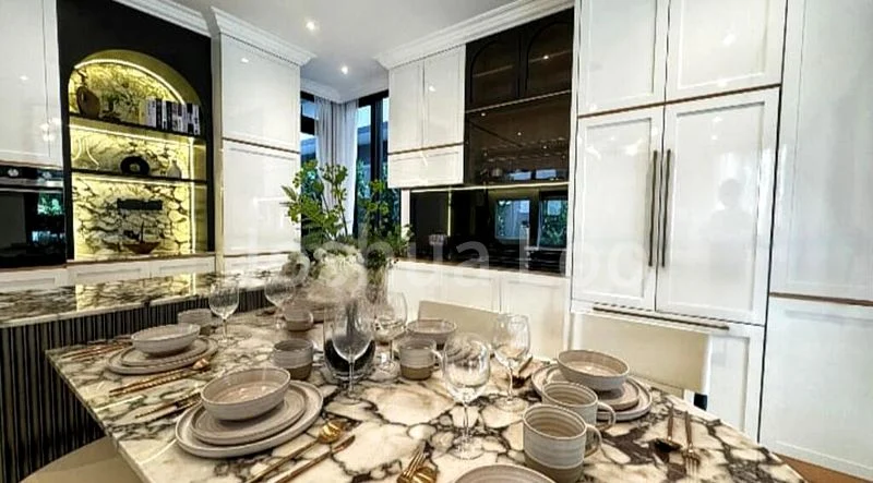 5 Bed Semi-Detached House (Landed) for Sale around  Jalan Loyang Besar - Image 13