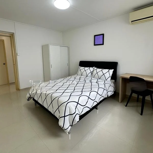 5 Room (5A) HDB for Rent in  104 Whampoa Drive - Image 1