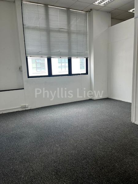 Light Industrial (B1) for Rent in  Citilink Warehouse Complex - Image 4