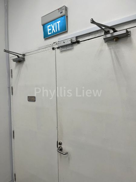 Light Industrial (B1) for Rent in  Citilink Warehouse Complex - Image 10