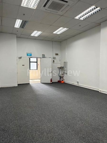 Light Industrial (B1) for Rent in  Citilink Warehouse Complex - Image 2