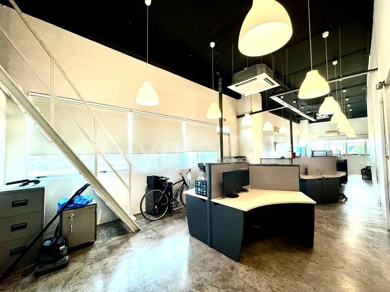 Light Industrial (B1) for Sale: Redhill Forum - Image 5