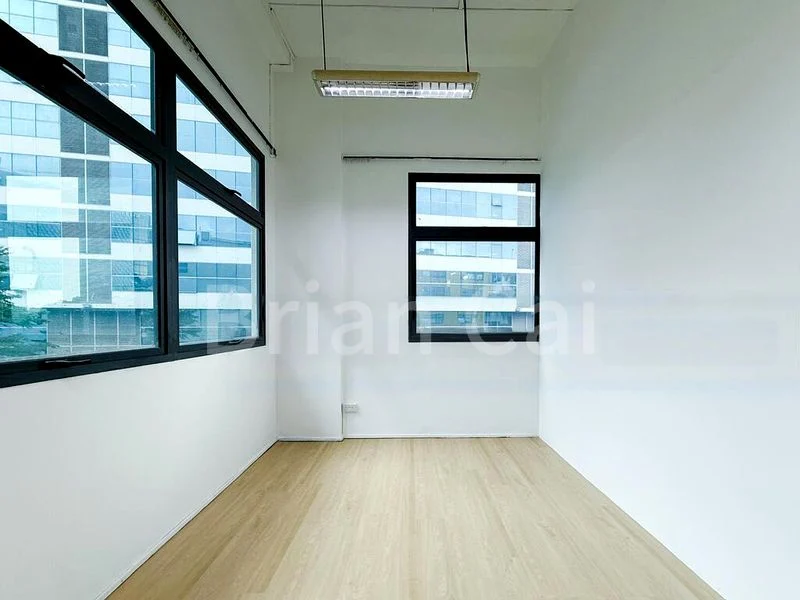 Office for Rent: The Splendour - Image 1