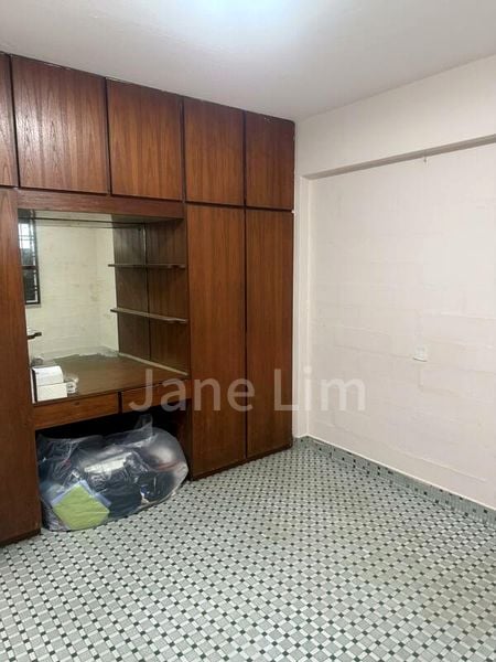3 Room (3I) HDB for Sale in  112 Lorong 1 Toa Payoh - Image 6