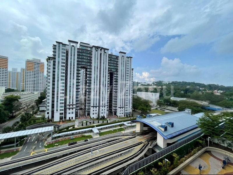 1 Bed Apartment (Condo) for Rent in  Hillion Residences / Hillion Mall - Image 7