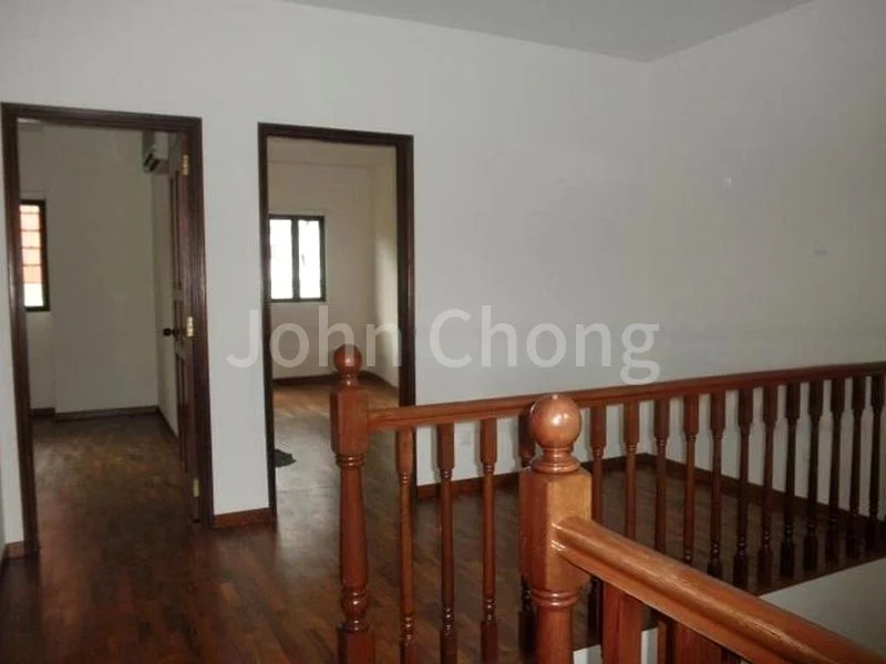 4 Bed Terraced House (Landed) for Sale in Woodgrove Estate - Image 10