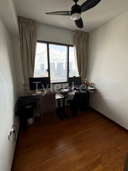 2 Bed Condo for Sale in  Stirling Residences - Image 5