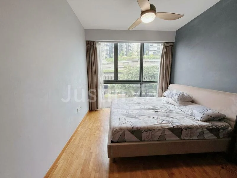 2 Bed Executive Condo for Rent in  Esparina Residences - Image 7