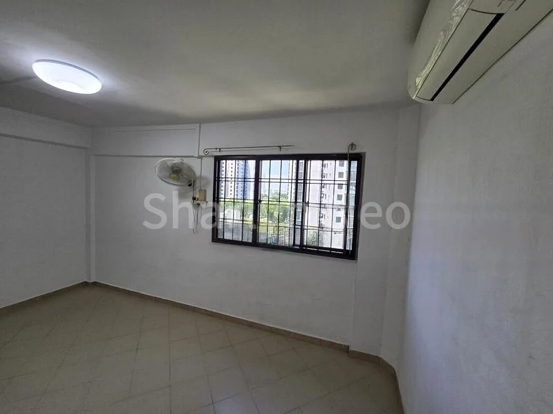 4 Room (4NG) HDB for Sale in 301 Jurong East Street 32 - Image 6