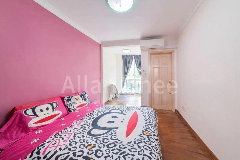 5 Bed Semi-Detached House (Landed) for Sale in Burgundy Hill - Image 1