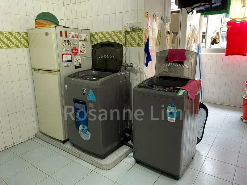 Common Room (HDB) for Rent in  751 Jurong West Street 73 - Image 3