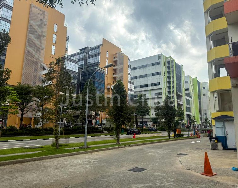 Light Industrial (B1) for Sale: ❤️ AFFORDABLE! RARE Ground Floor, Road Facing Unit! - Image 6
