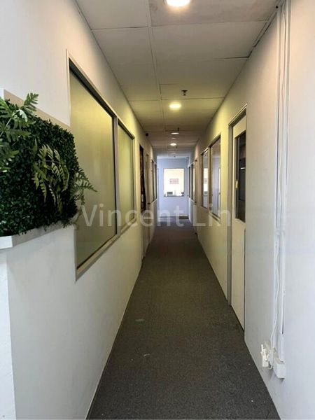 Light Industrial (B1) for Rent in  Tong Lee Building Block B - Image 4