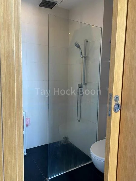 1 Bed Apartment (Condo) for Rent in  Lumiere - Image 6