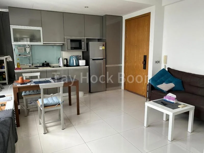 1 Bed Apartment (Condo) for Rent in  Lumiere - Image 3