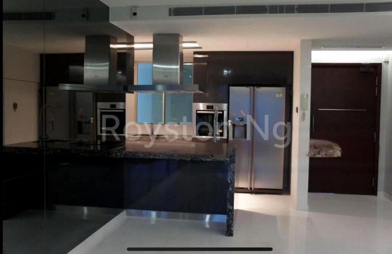 3 Bed Condo for Sale in  Rio Vista - Image 2