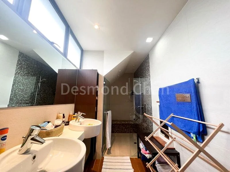 5 Bed Cluster House (Landed) for Rent in  Hillcrest Villa - Image 6