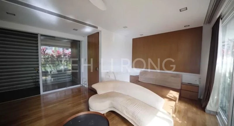 5 Bed Corner Terrace (Landed) for Sale in  Jalan Elok - Image 11