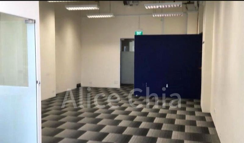Office for Rent: SBF Center - Image 4