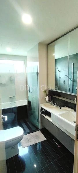 4 Bed Condo for Rent in  The Tresor - Image 7