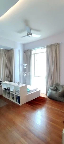 4 Bed Condo for Rent in  The Tresor - Image 6