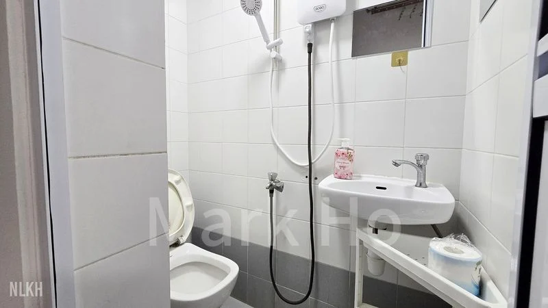 Common Room (Condo) for Rent in  Lakeholmz - Image 12