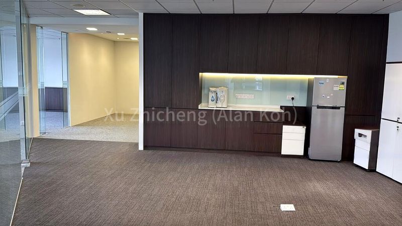 Office for Rent: Centennial Tower - Image 7
