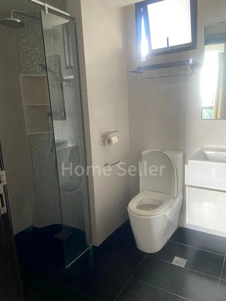 3 Bed Condo for Sale in Symphony Suites - Image 14