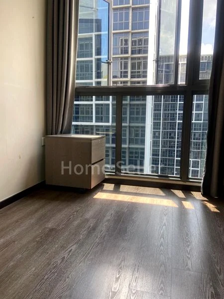 3 Bed Condo for Sale in Symphony Suites - Image 7