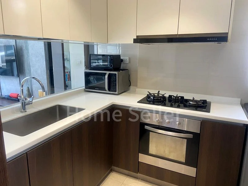 3 Bed Condo for Sale in Symphony Suites - Image 12