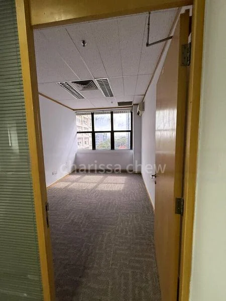 Light Industrial (B1) for Rent: 34 Boon Leat Terrace - Image 4