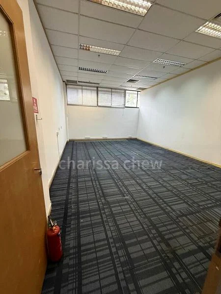 Light Industrial (B1) for Rent: 34 Boon Leat Terrace - Image 1
