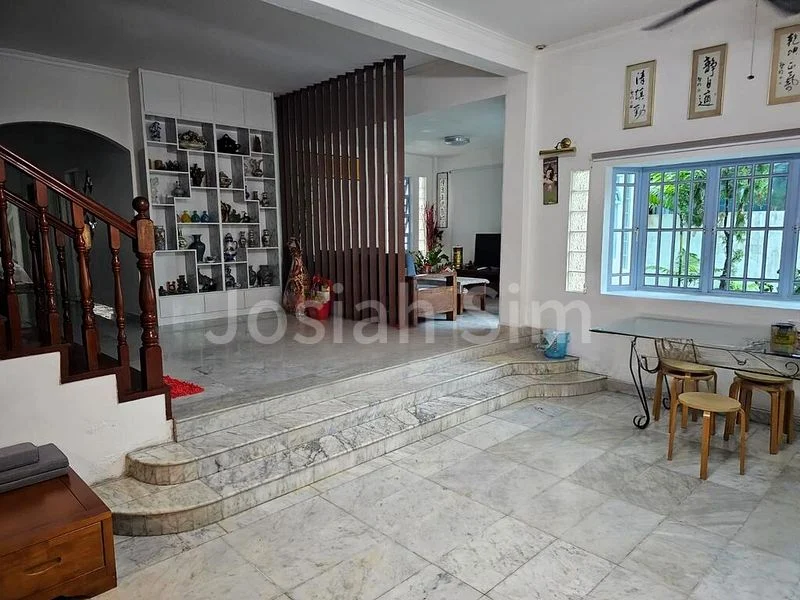 5 Bed Semi-Detached House (Landed) for Sale in  Pasir Ris Beach Park - Image 1