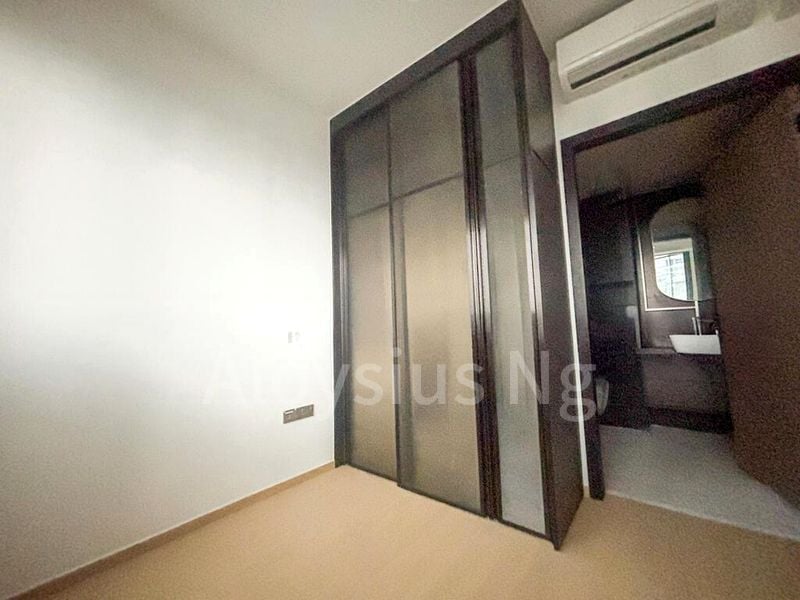 1 Bed Condo for Rent in  Newport Residences / Newport Tower - Image 6
