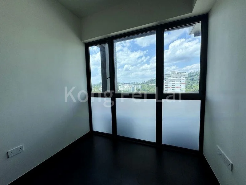 2 Bed Condo for Rent in  The Linq @ Beauty World - Image 11