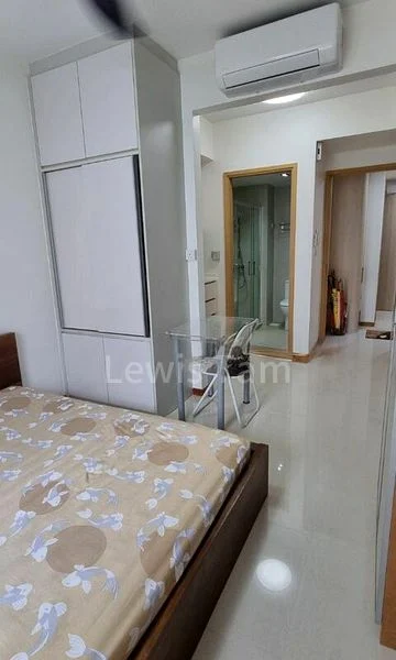 Room (Condo) for Rent in  Forestville - Image 2