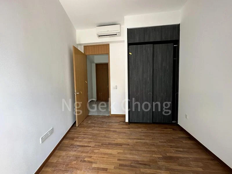 1 Bed Apartment (Condo) for Rent in  1953@Tessensohn - Image 7